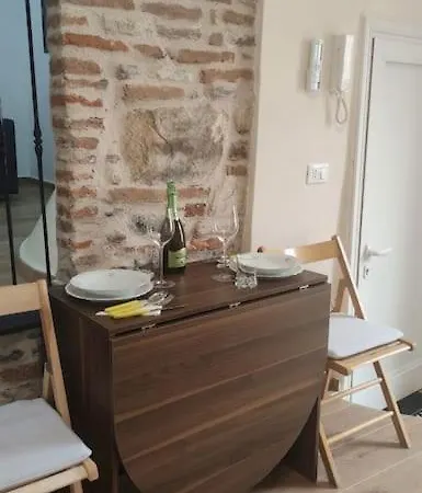 Casa Andrea Apartment *